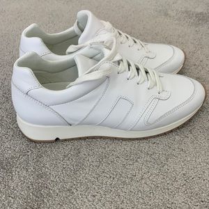 ABLE Size 8 White Tennis Shoes